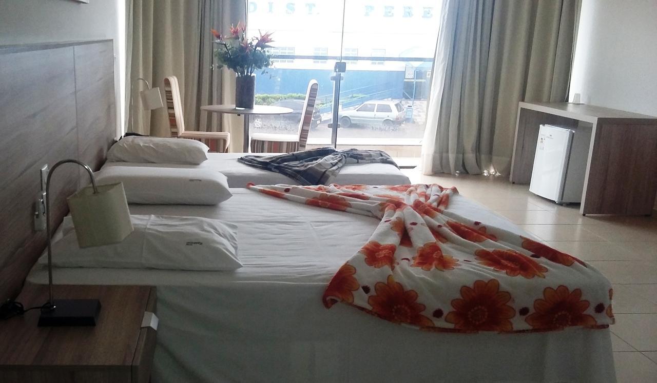 Hotel Renascer Morrinhos  Екстер'єр фото